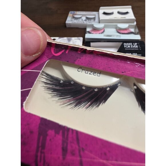 Bundle of 6 Halloween Feathers False Eyelashes - Picture 9 of 16